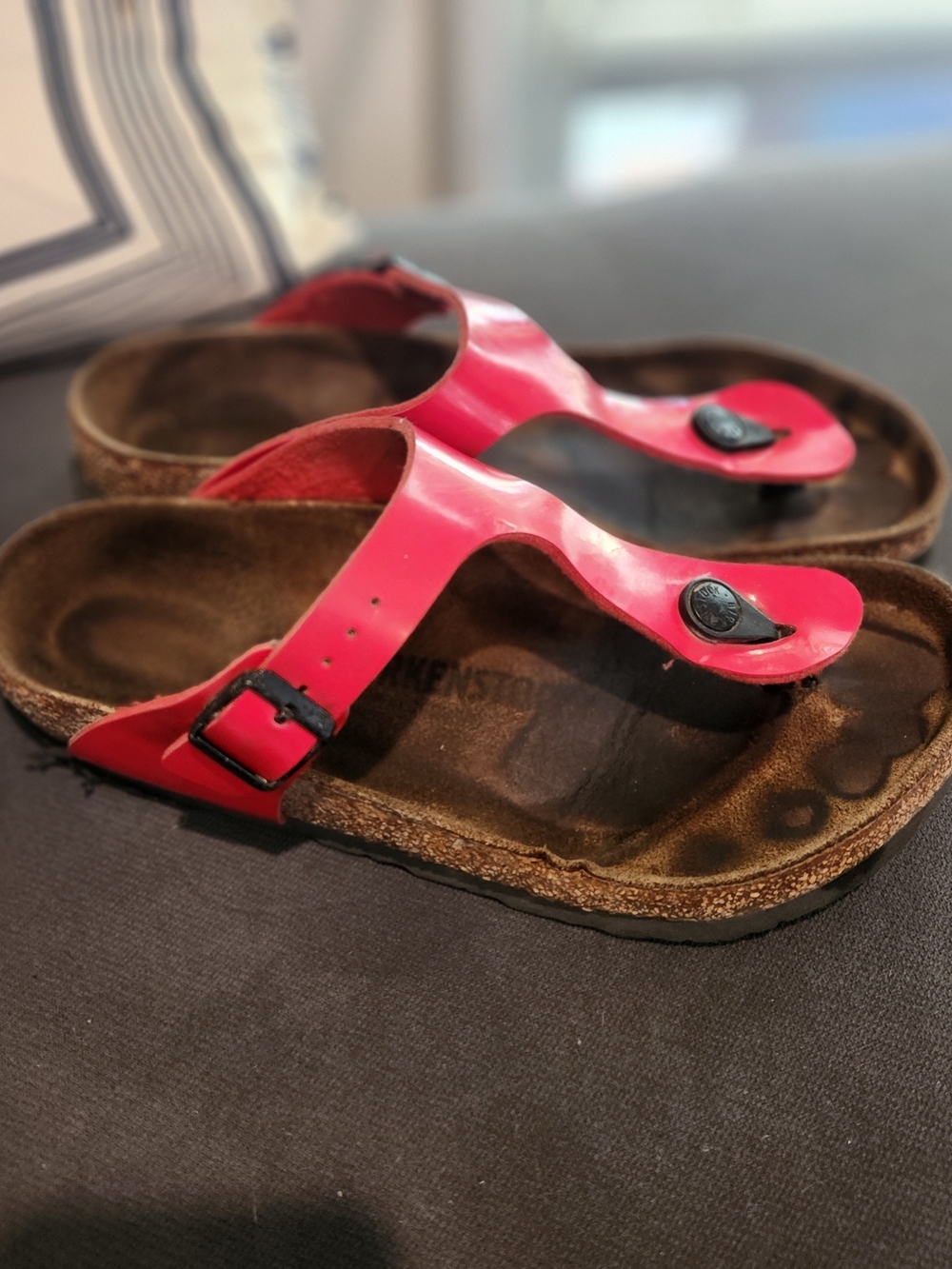 Birkenstock Gizeh Patent Thong Sandals in Red